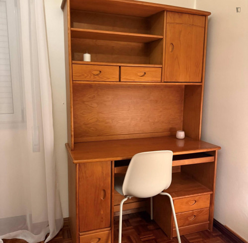 Nice bedroom in a 3-bedroom flat