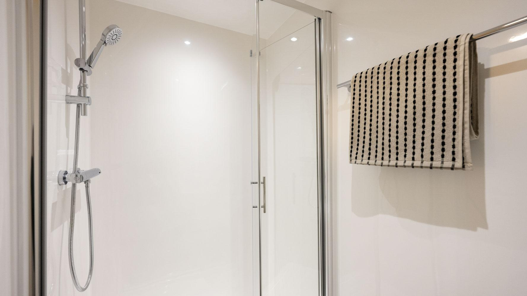 Premium Ensuite - 3
