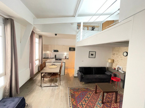 Beautiful Independent Flat in Paris