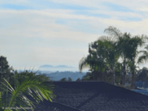 Spanish-style w/Gourmet & View