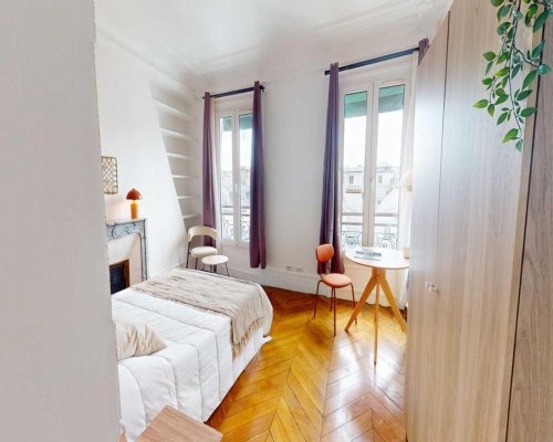 Brilliant double bedroom in Saint-Georges