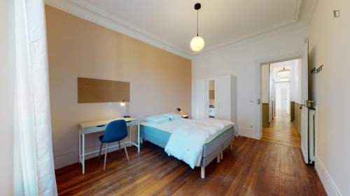 Very cool double bedroom in Vitry-sur-Seine