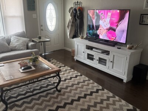 Very inviting and quite home