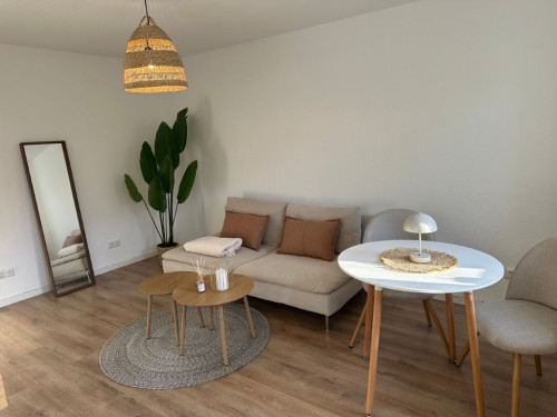 Bright & Stylish Apartment