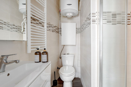 Charenton Suite: Superb Parisian studio apartment