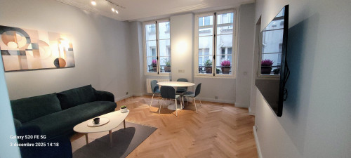 Charming, newly renovated two-bedroom flat in the heart of Saint Germain des Près, near the Seine.
