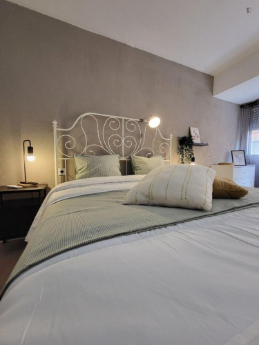 Very neat double bedroom in San Vicente del Raspeig