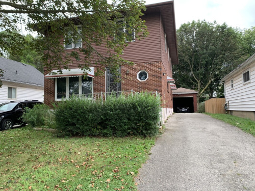 Home for Students & Professionals