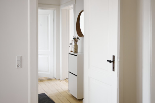 Modern Refurbished Coliving Apartment with Balcony in Aarhus Centrum