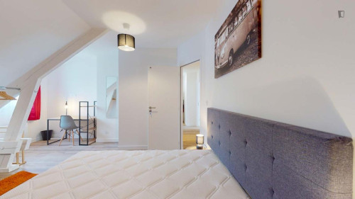 Appealing double bedroom in Nantes Nord