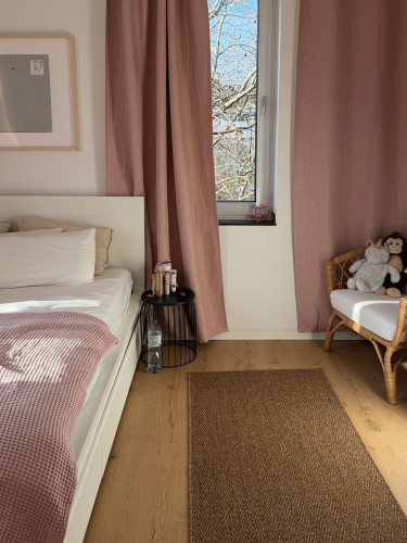 Fully Furnished Apartment in the Heart of Düsseldorf