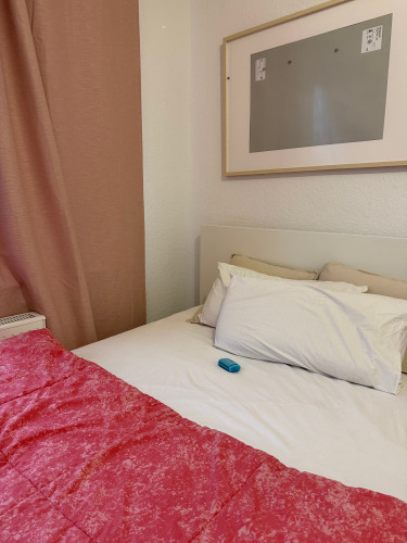 Fully Furnished Apartment in the Heart of Düsseldorf