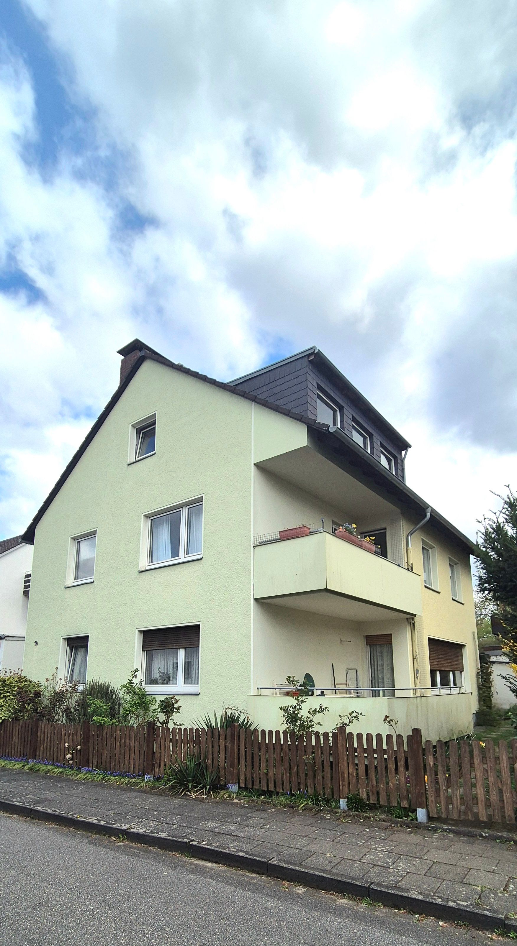  Cozy Stay In The Heart Of Town  -  Cozy Stay in the heart of town  - Gallery -  1