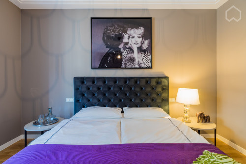 Ku'Damm between Schlüter & Bleibtreu Street Exclusiv Living in Charlottenhöfen