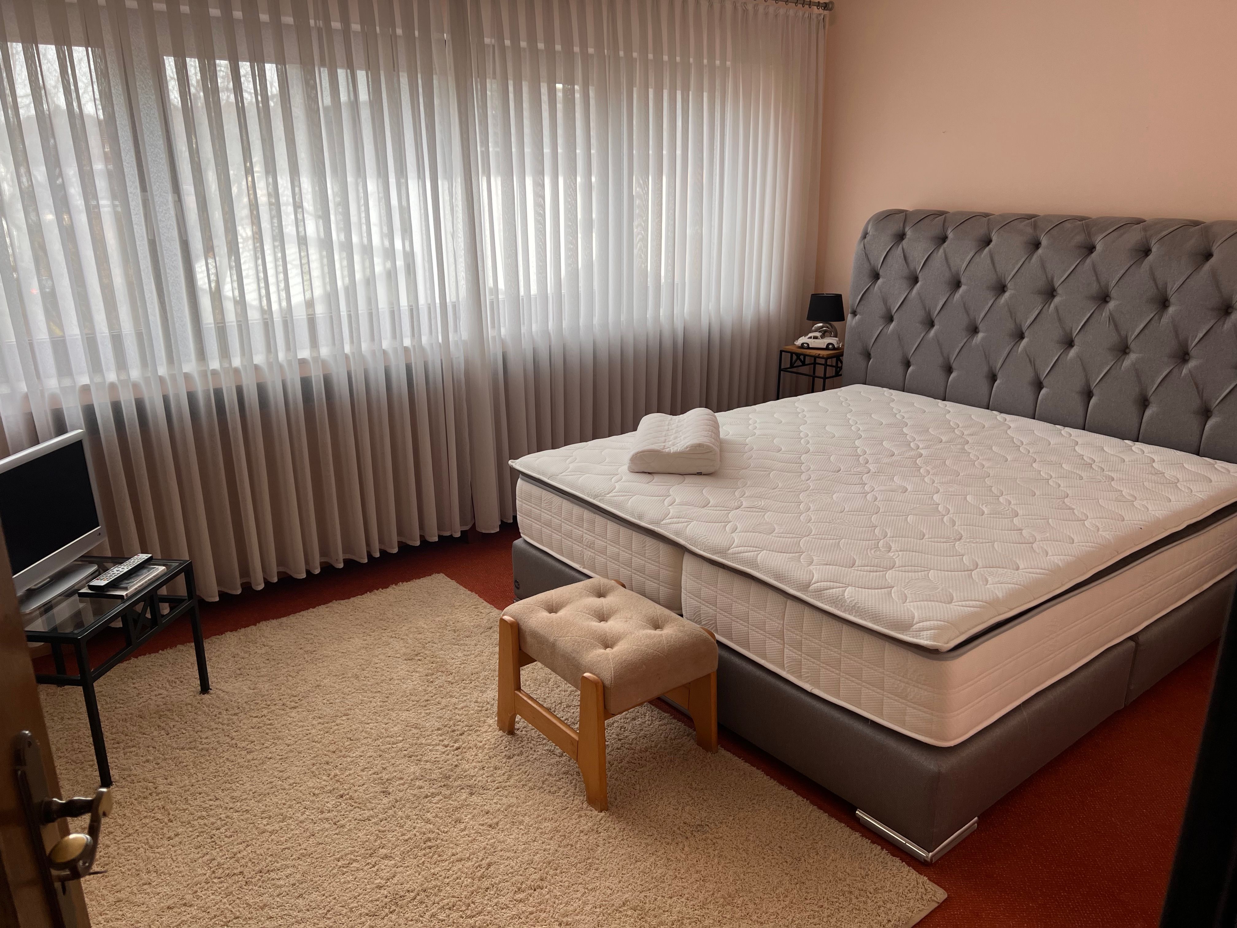Exclusive Architect-Designed Home In Euskirchen: Stylish Garden & Newly Renovated Apartment - 20