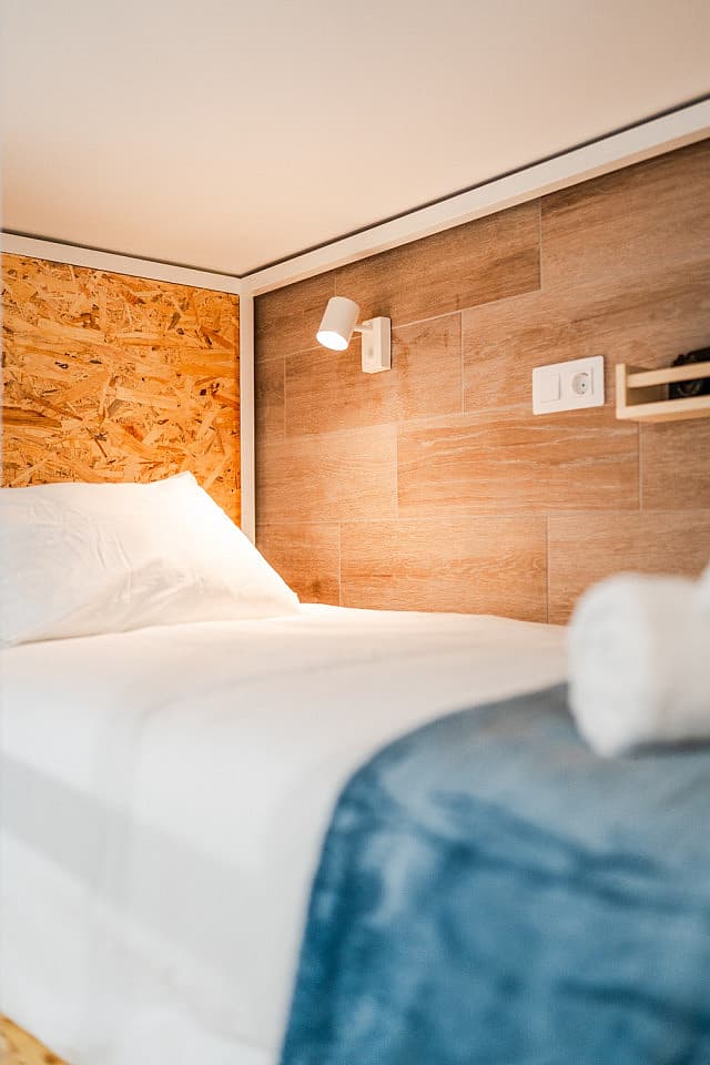  Bed In A 6-Bed Mixed Gender Room  -  Modern Coliving Space for Digital Nomads in Charming Las Galletas Collective  - Gallery -  12