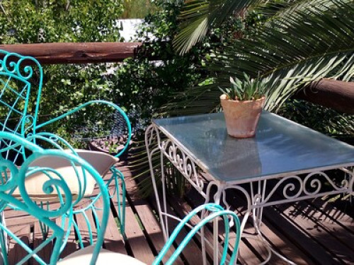 Stay for wine lovers 