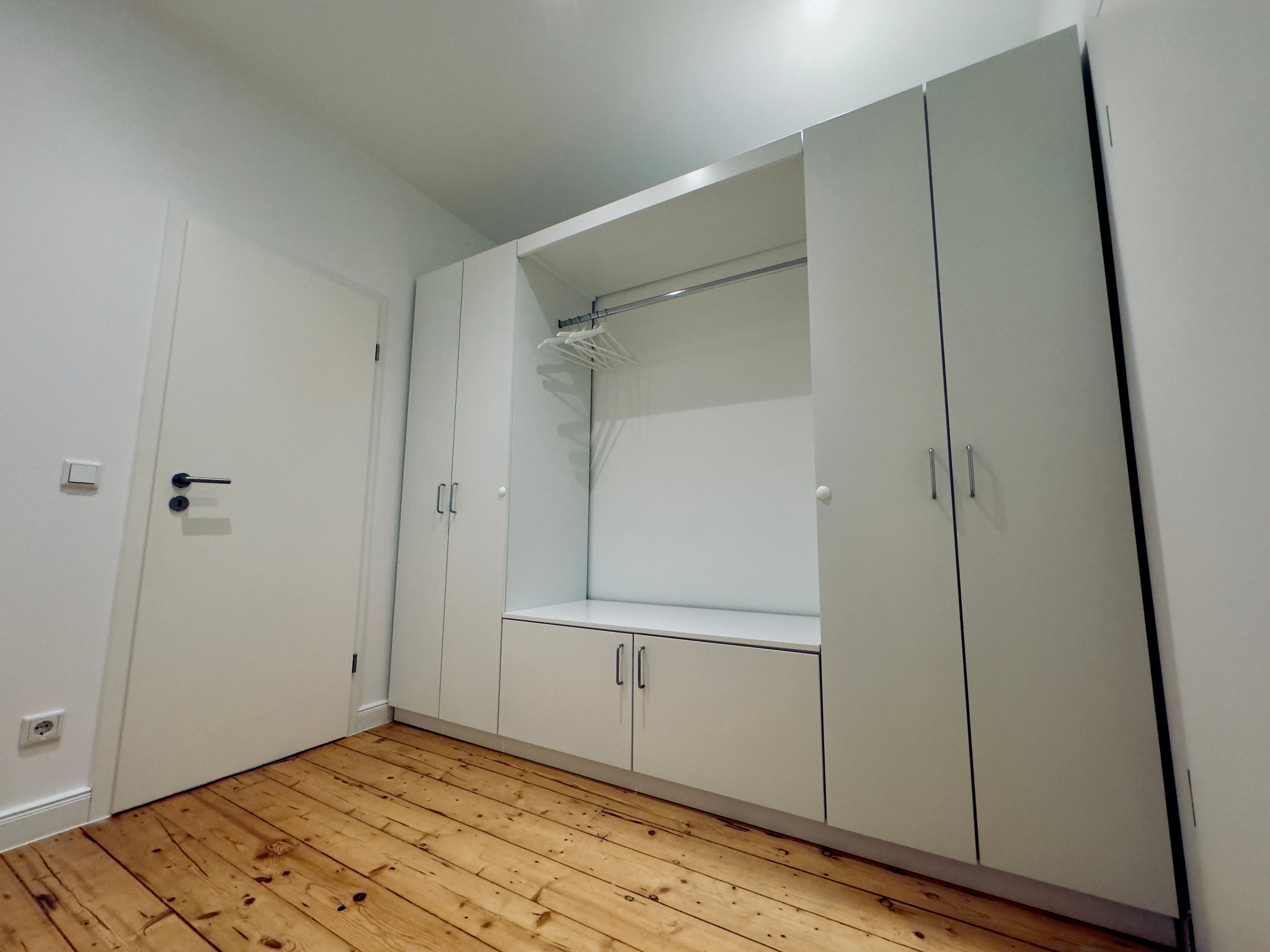 Modern, Gorgeous Suite With Nice City View - 9