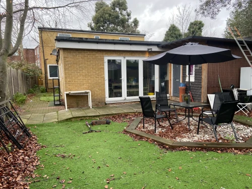 Chobham Rd - Gallery - 12