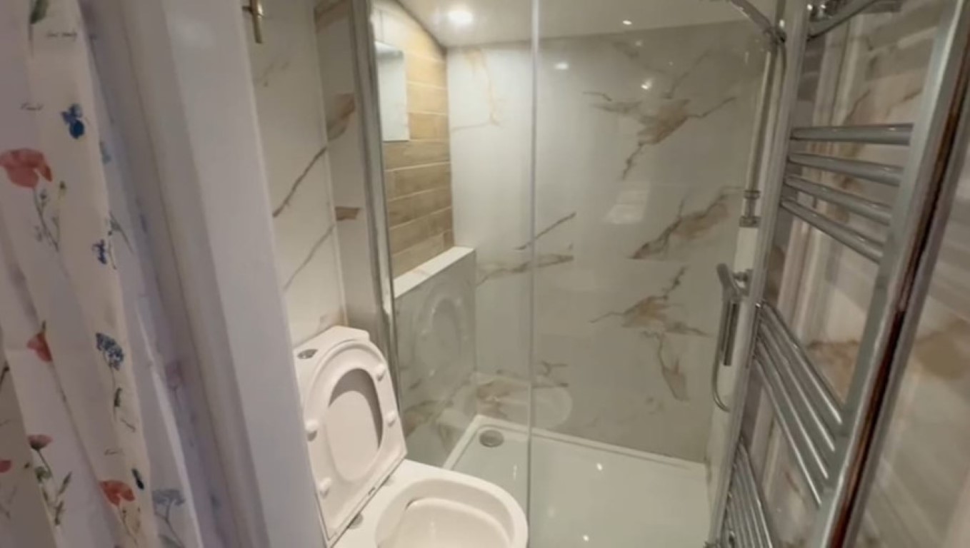  Double Room  -  Beechwood Court  - Gallery -  1