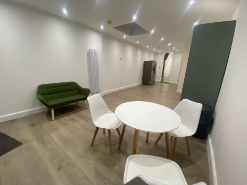 Shaftsbury - Gallery - 7