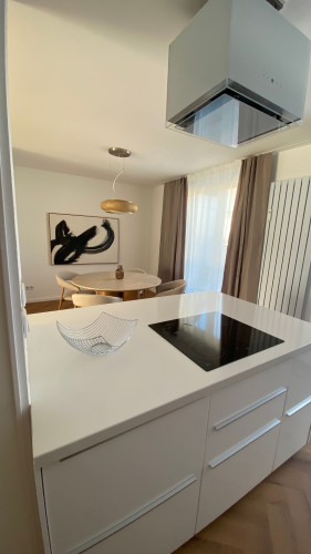 Spacious & modern flat located in Düsseldorf