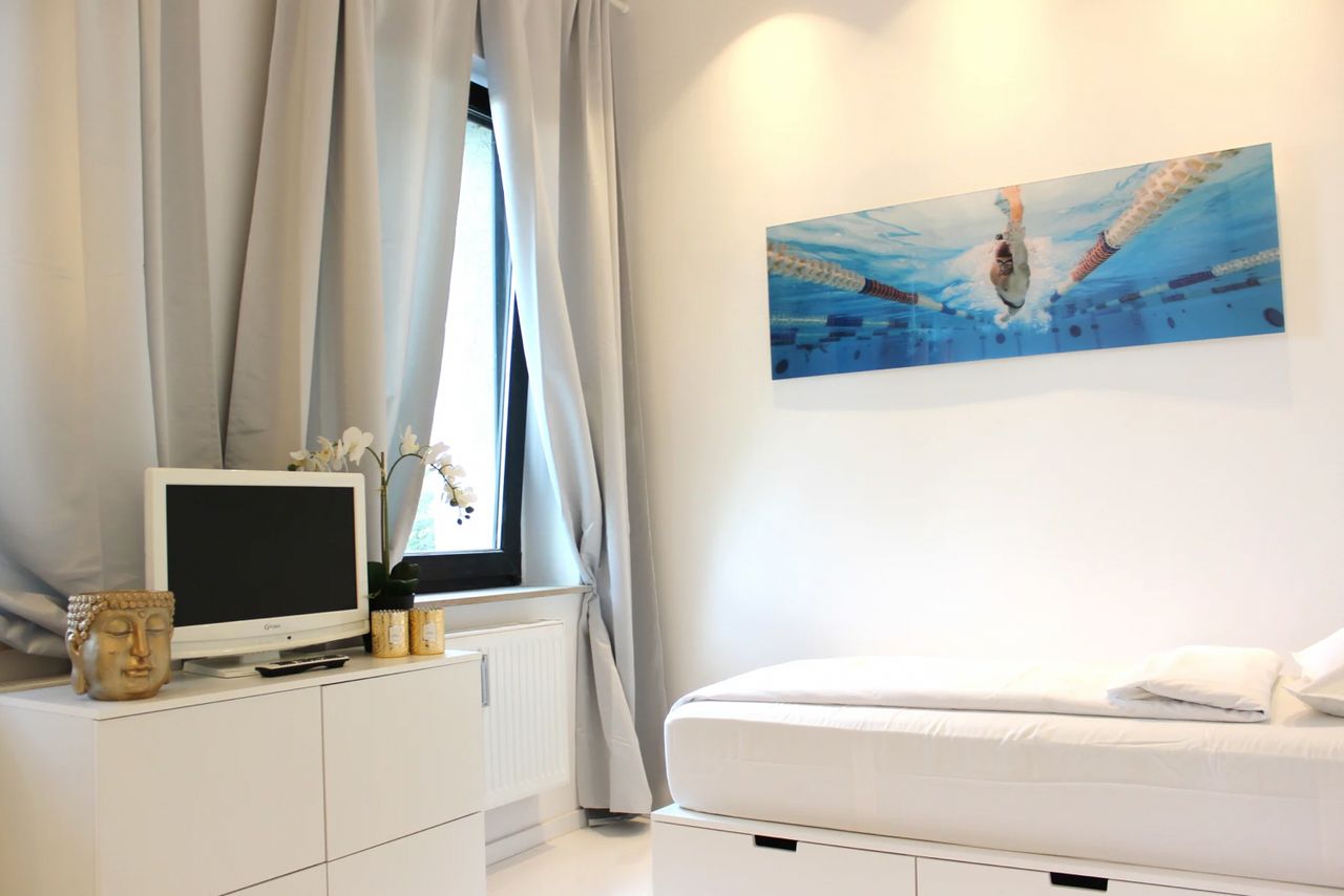 Co-Living : Wohnen wie im Hotel ! | Modernes möbliertes Zimmer in Köln - Neuehrenfeld !