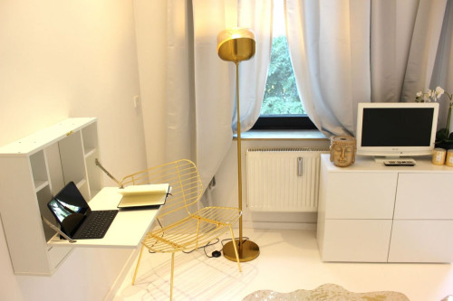 Co-Living : Wohnen wie im Hotel ! | Modernes möbliertes Zimmer in Köln - Neuehrenfeld !  - Gallery -  5