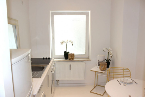 Co-Living : Wohnen wie im Hotel ! | Modernes möbliertes Zimmer in Köln - Neuehrenfeld ! - Gallery - 7