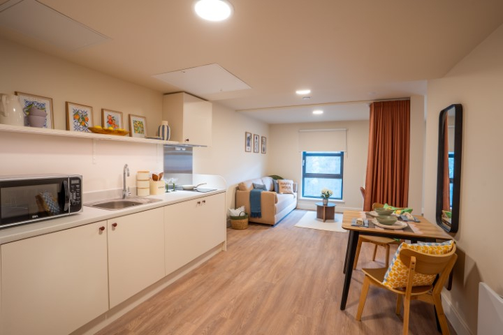 Grande 1 Bed Apartment - Valerian - Gallery - 2