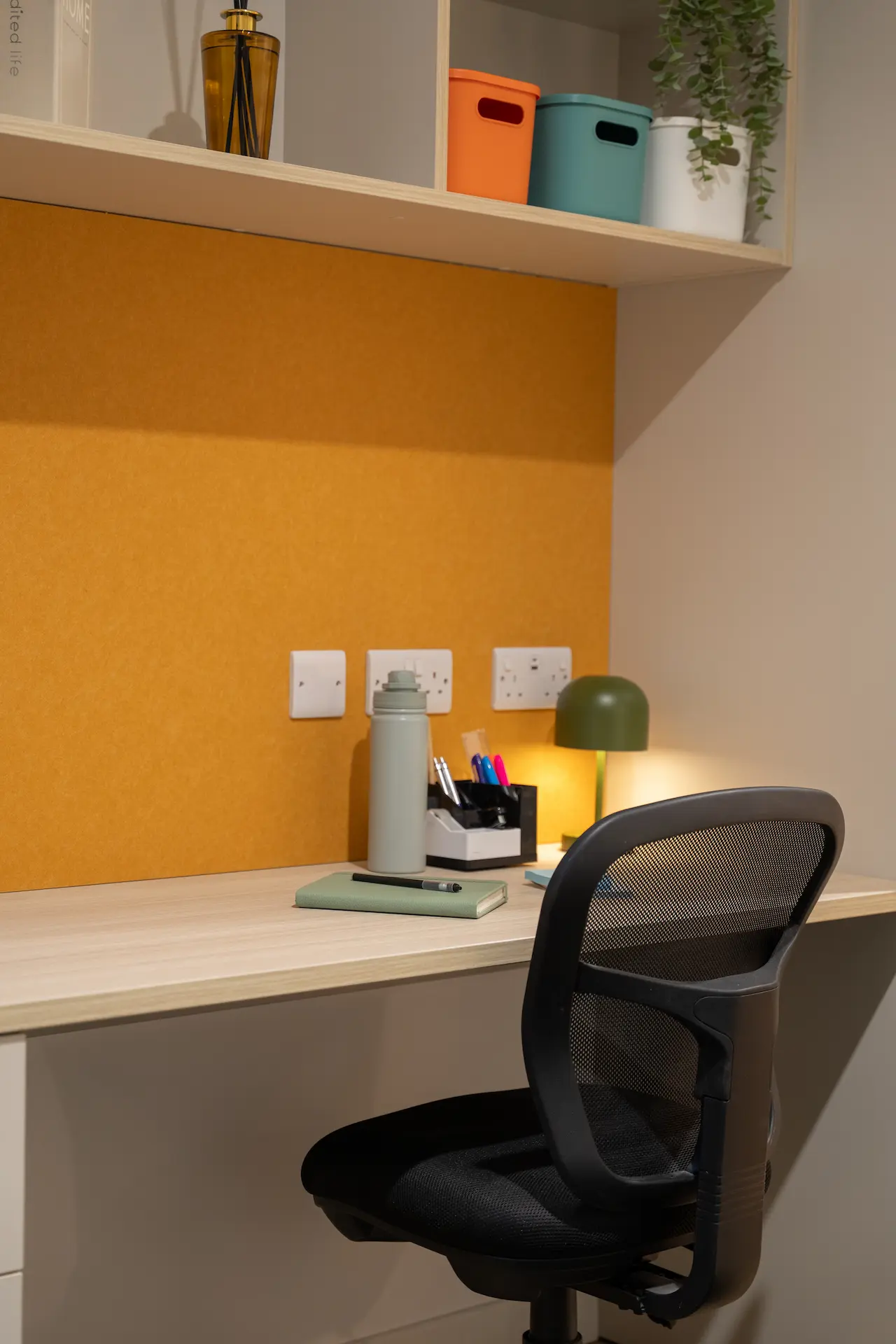 Classic En Suite - Telephone House - Gallery - 4