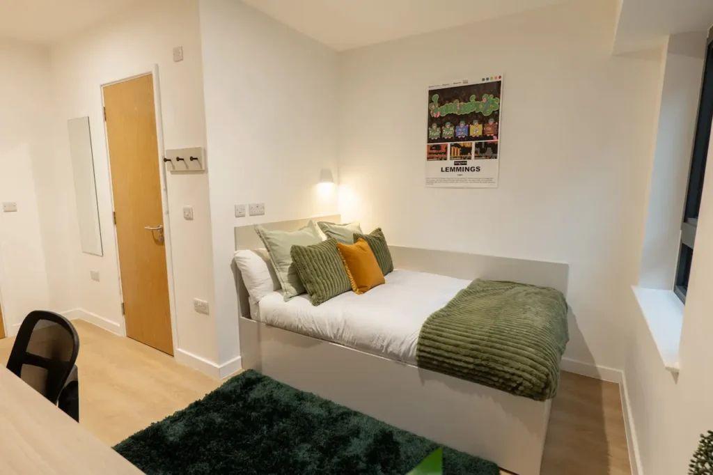 Premium En Suite - 64