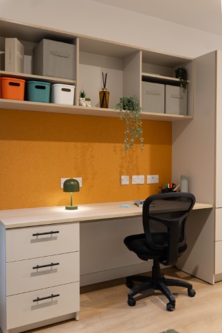 Premium Plus En Suite - Telephone House - Gallery - 4