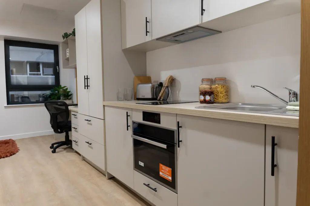 Penthouse Luxe Studio - 56