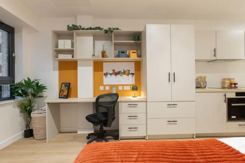 Penthouse Luxe Studio - 42