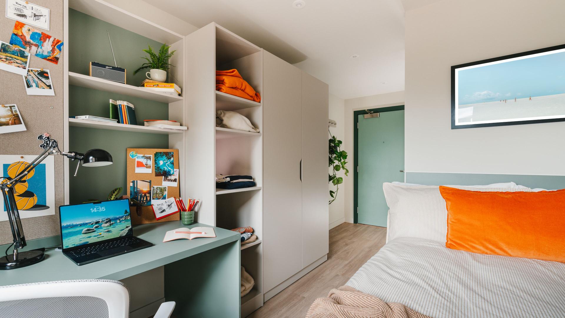 Premium En-Suite - 1