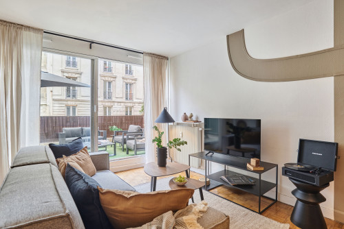 Fauna - 1 bedroom and terrace on Canal Saint-Martin