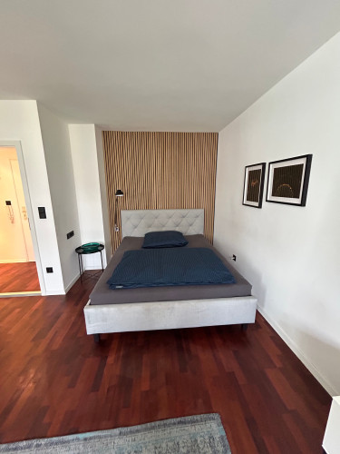 Top möbliertes Apartment direkt an der U-Bahn Heimeranplatz