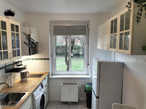 Beautiful 2-room flat close to center and all amenities