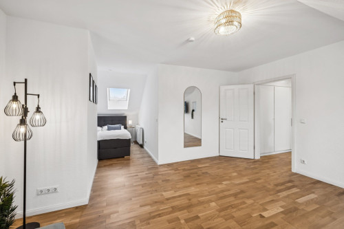 Charming apartment - great view! - Gallery - 10