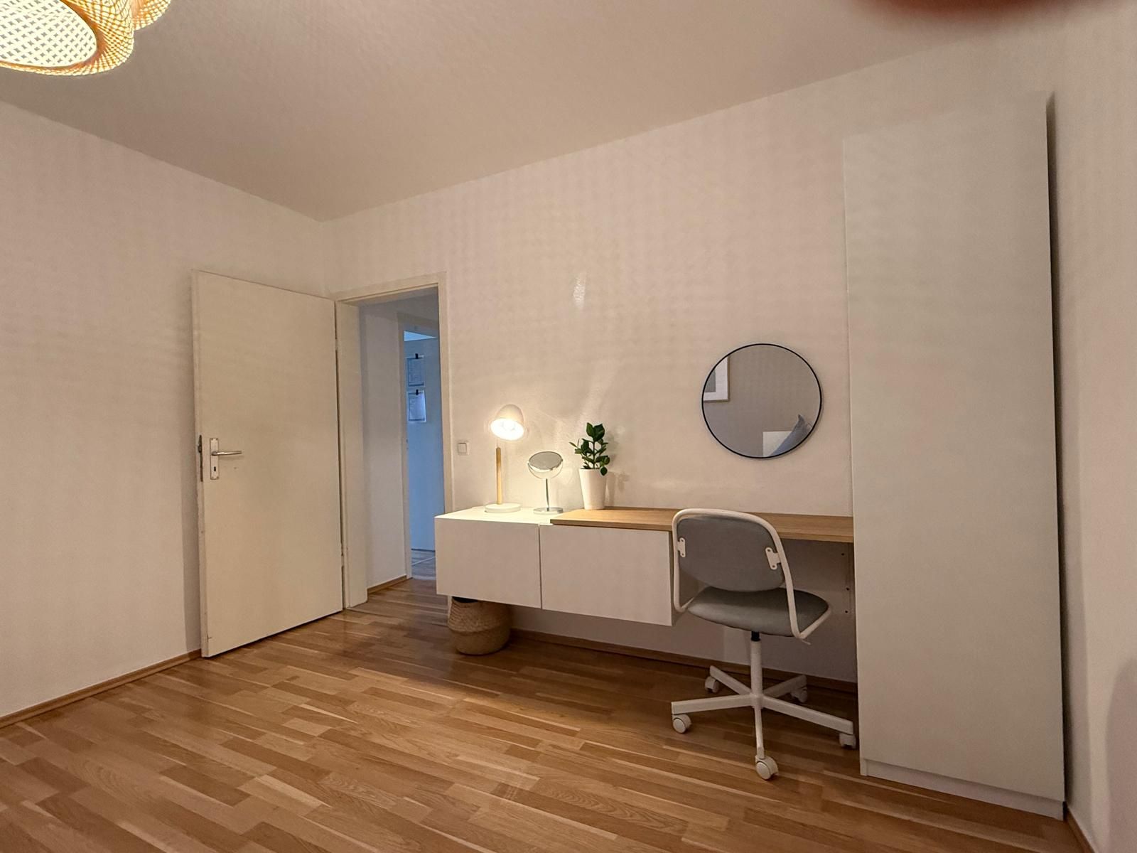 Nice & Charming Home In Herne - 1