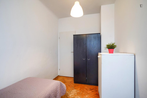 Sublime single bedroom near Park Mirowski