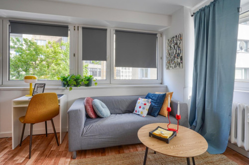 Large and colourful studio near Park Świętokrzyski