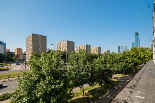 Big single bedroom near the Rondo ONZ metro - Gallery - 6