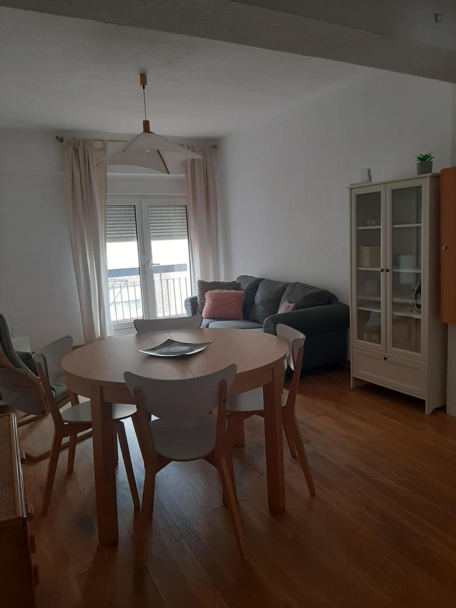  Inspiring 4 Bedroom Apartment Close To University Of Salamanca  -  Inspiring 4 Bedroom Apartment close to University of Salamanca  - Gallery -  1