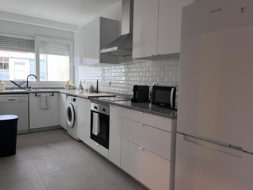 Dreamy Single Bedroom close to ISTEC