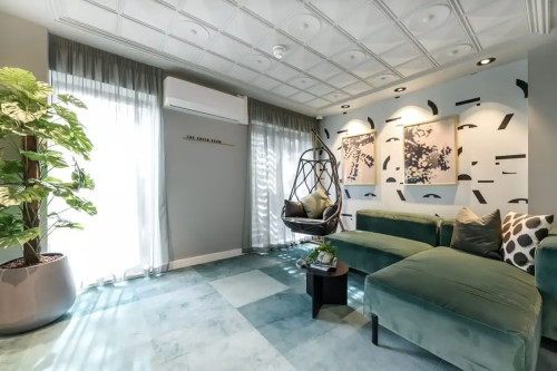 Huxley Studios - Rooms