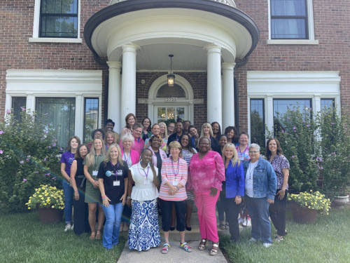 Charming Women-Only Coliving in Mapleton-Fall Creek Near Downtown Indy