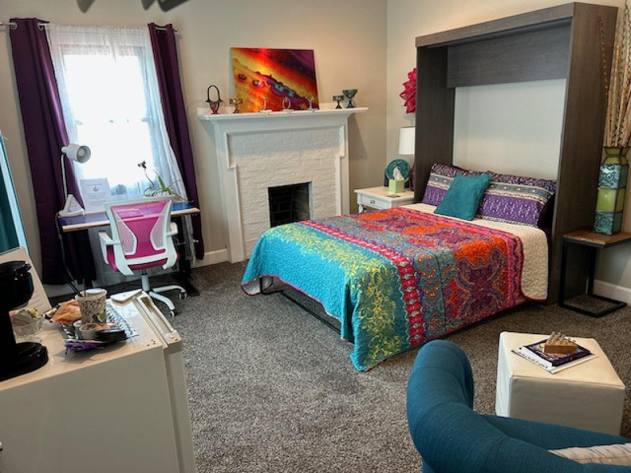 Women's Freedom/Inspire Room + Share Bath W/1 - 12