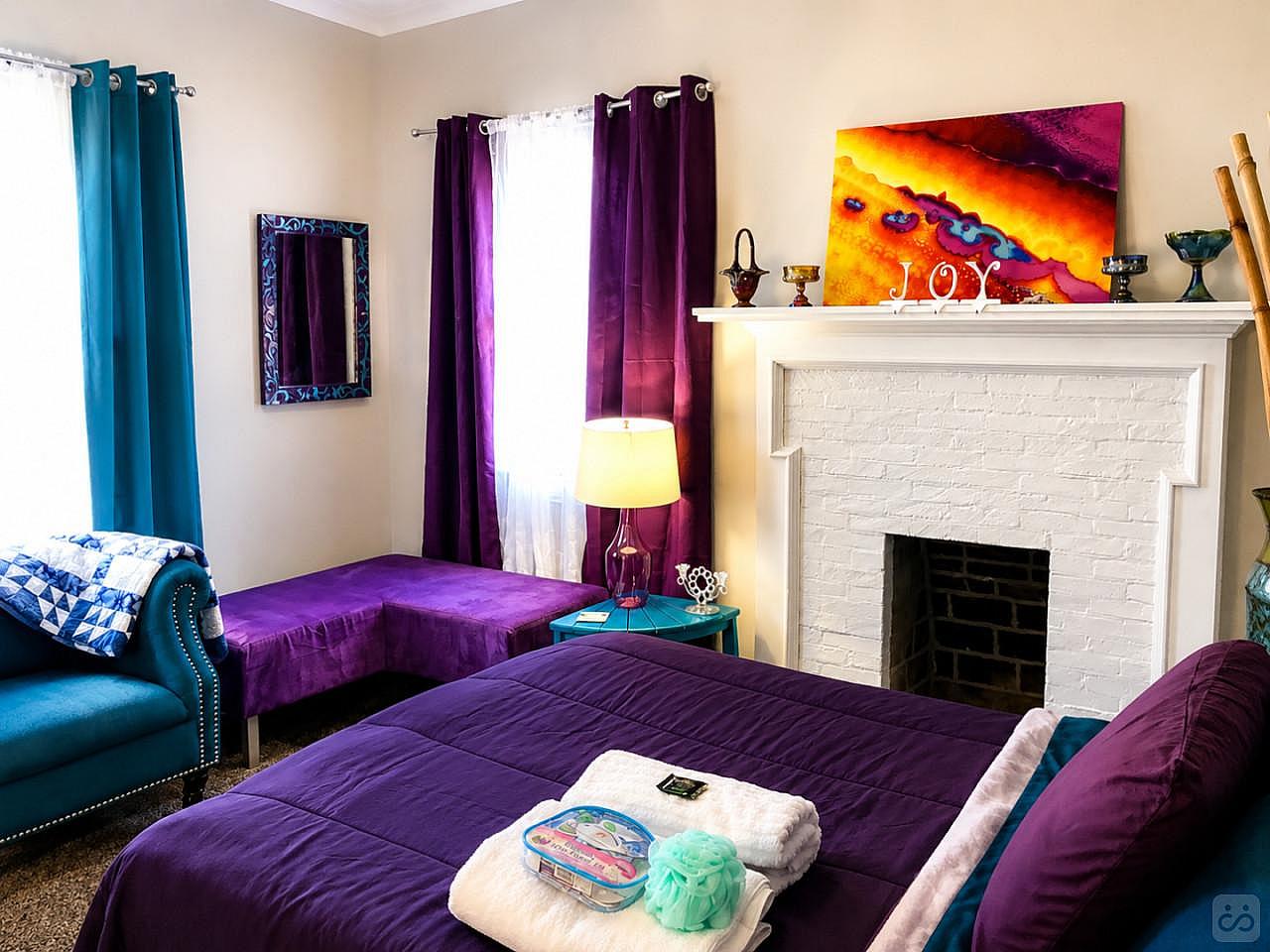 Women's Freedom/Inspire Room + Share Bath W/1 - 4